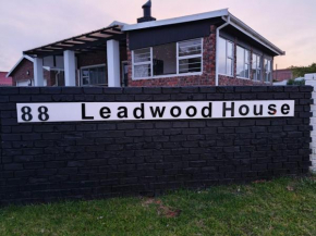88 Leadwood House of Hearts